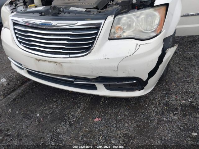 2013 CHRYSLER TOWN & COUNTRY 2C4RC1BG8DR643027 Photo 5