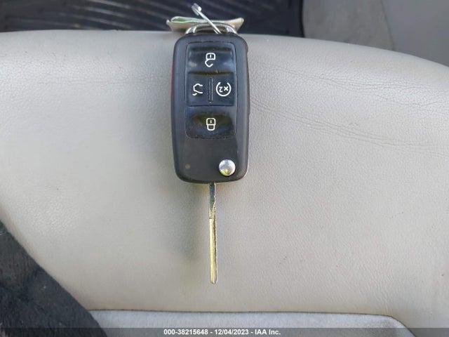 2013 VOLKSWAGEN PASSAT 2.0L TDI SEL PREMIUM VIN: 1VWCN7A34DC041152
