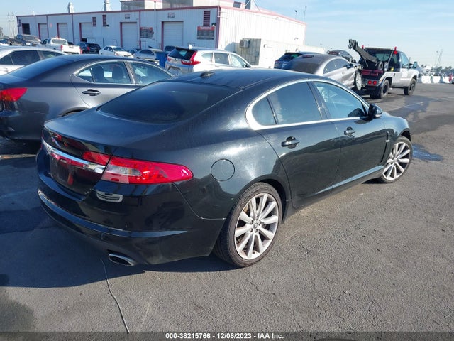 2010 JAGUAR XF SAJWA0GB7ALR57161 Photo 3