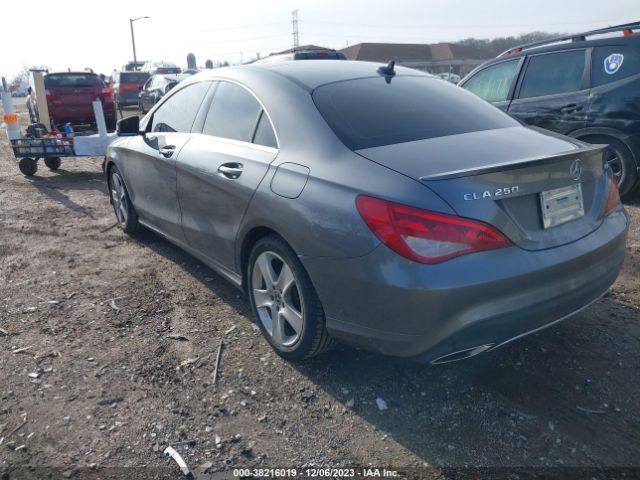 2019 MERCEDES-BENZ CLA WDDSJ4GB5KN723164 Photo 2