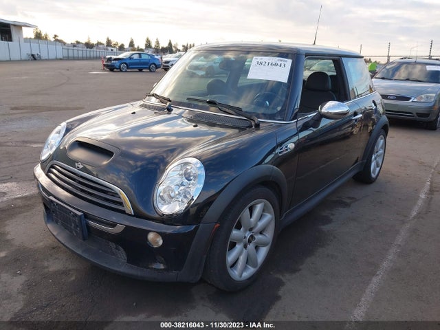 2005 MINI COOPER S WMWRE33535TG99339 Photo 1
