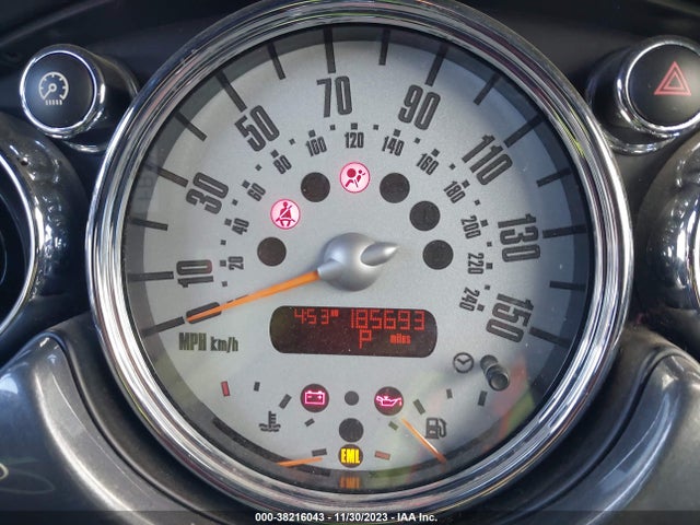 2005 MINI COOPER S WMWRE33535TG99339 Photo 6