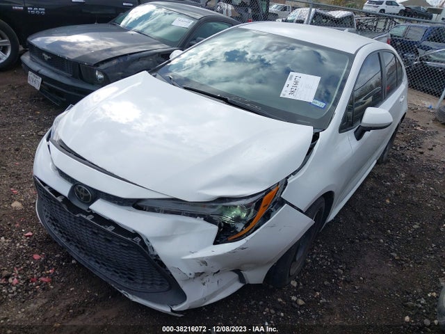 Toyota COROLLA LE 2021 5YFEPMAE2MP233067 Image 2