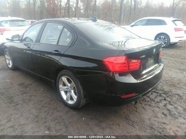 BMW 320i Xdrive 2015 WBA3C3G51FNS74260 Image 3