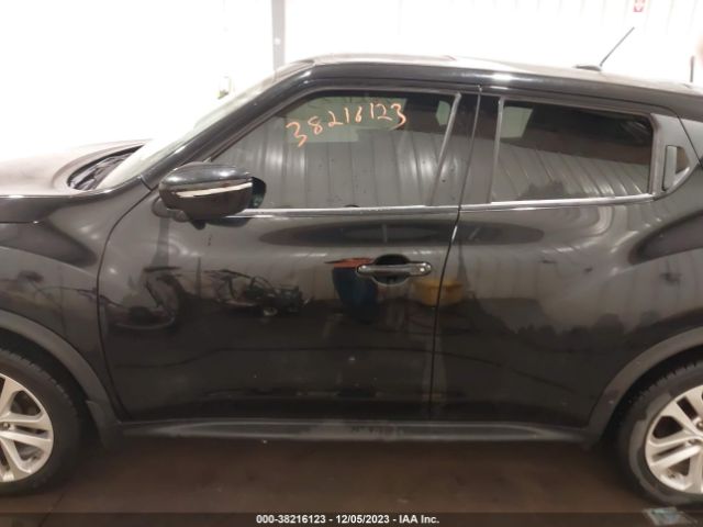 JN8AF5MVXFT555555 Nissan Juke Sv