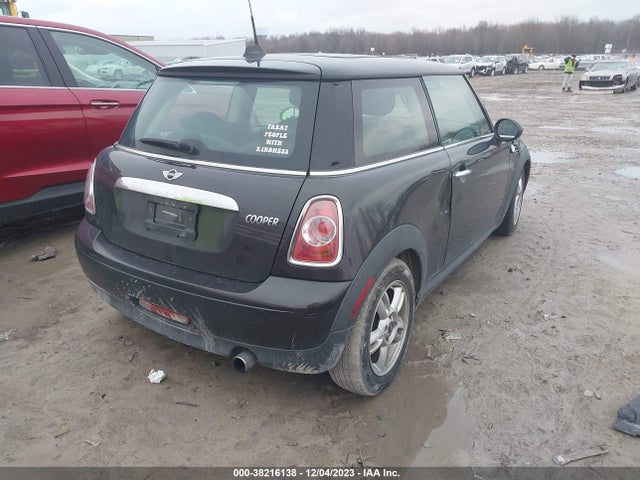 2013 MINI HARDTOP WMWSU3C53DT690544 Photo 3