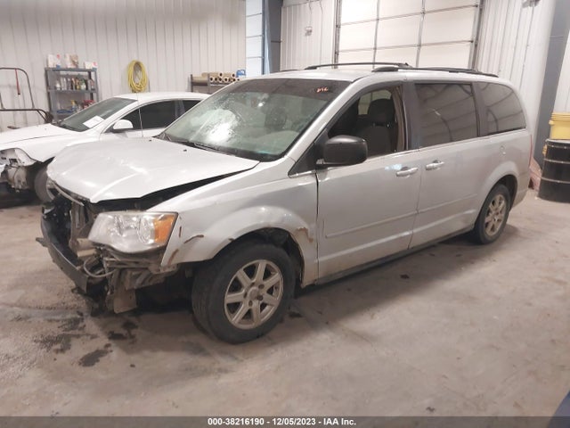 2010 CHRYSLER TOWN & COUNTRY LX VIN: 2A4RR2D14AR357047