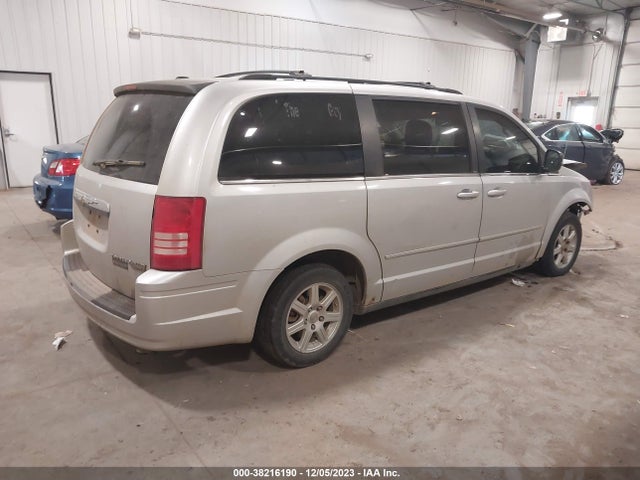 2010 CHRYSLER TOWN & COUNTRY LX VIN: 2A4RR2D14AR357047