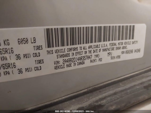 2010 CHRYSLER TOWN & COUNTRY LX VIN: 2A4RR2D14AR357047