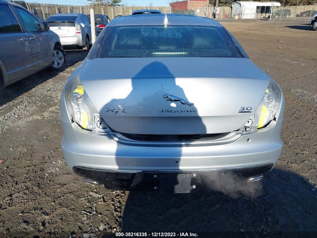 2016 JAGUAR XJ SAJWJ2GDXG8W03305 Photo 5