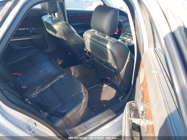 2016 JAGUAR XJ SAJWJ2GDXG8W03305 Photo 7