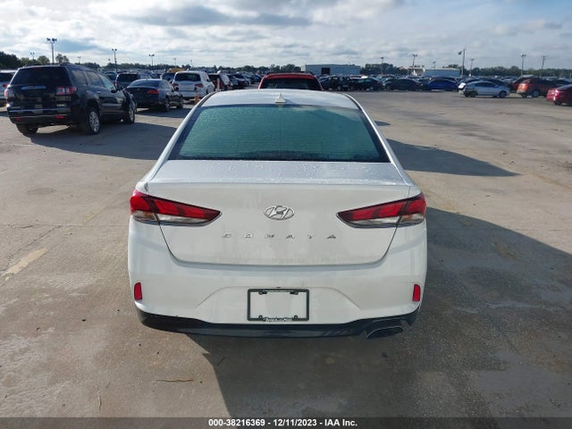 Hyundai SONATA SEL 2018 5NPE34AF8JH617237 Image 16