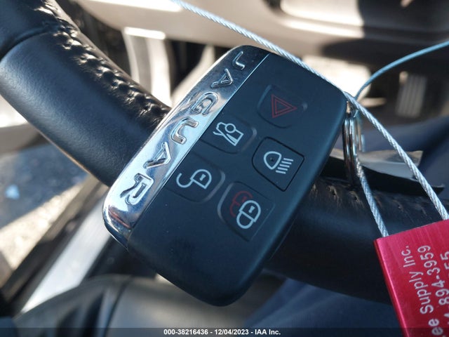 2015 JAGUAR XF SAJWA0FS7FPU87635 Photo 10