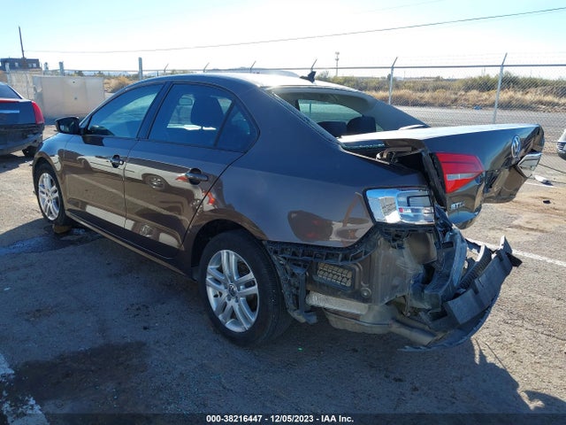 3VW2K7AJ0FM201838 Volkswagen Jetta 2.0l S