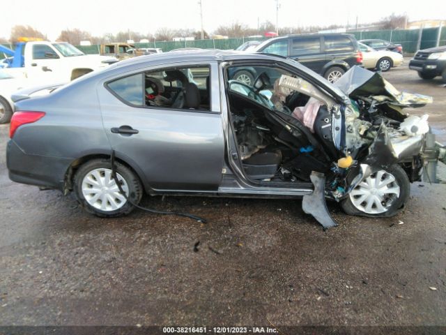 3N1CN7AP7JL820456 Nissan Versa 1.6 S+
