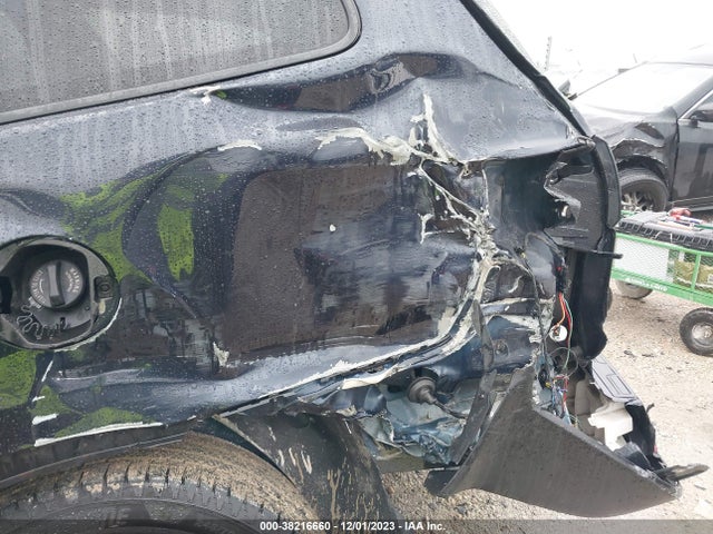 Chevrolet Traverse Ls 2017 1GNKRFED9HJ305300 Image 6