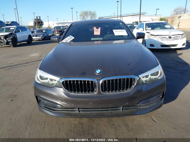2018 BMW 530I VIN: WBAJA5C52JWA38009