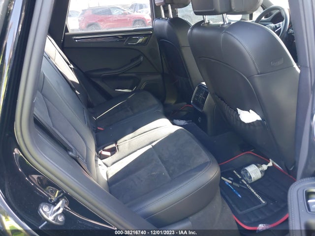 2021 PORSCHE MACAN WP1AA2A56MLB02476 Photo 7