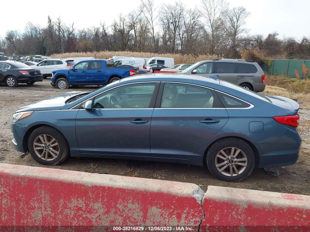 2016 HYUNDAI SONATA SE VIN: 5NPE24AF4GH280352