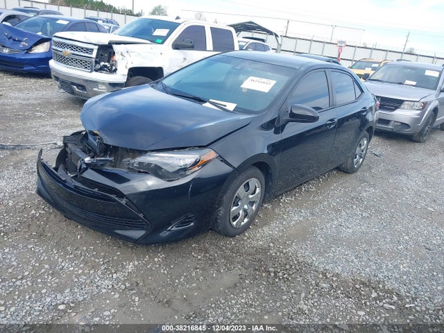 2018 TOYOTA COROLLA LE VIN: 2T1BURHE2JC019027