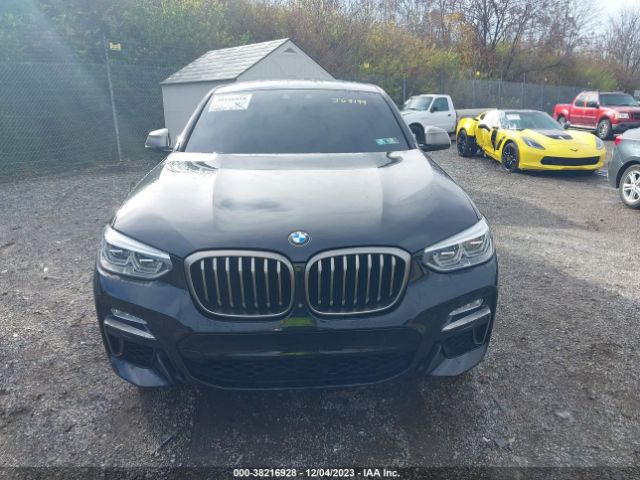 5UXUJ5C52KLJ63199 BMW X4 M40i