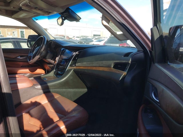 1GYS4SKJXFR654470 Cadillac Escalade Esv Luxury