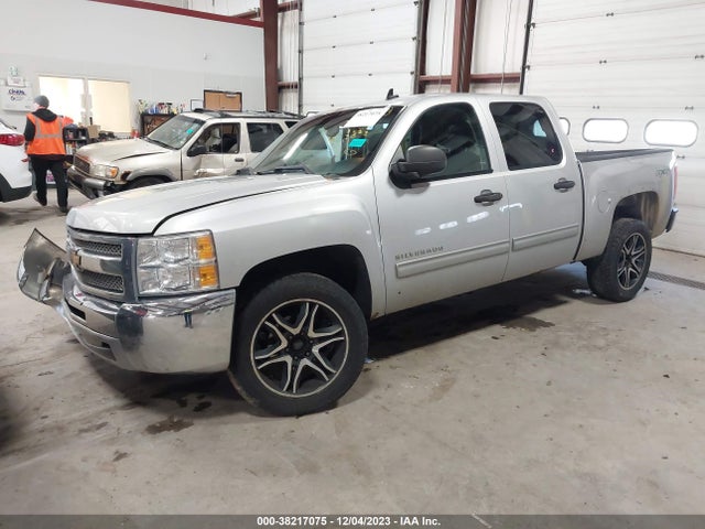 2013 CHEVROLET SILVERADO 1500 LT VIN: 3GCPKSE76DG110028