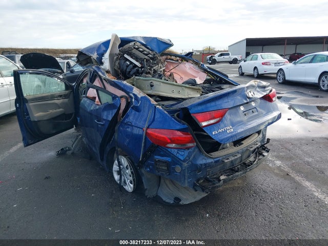 5NPD74LF1JH382922 Hyundai ELANTRA SE