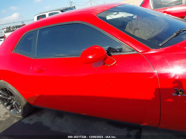 Dodge Challenger R/t Scat Pack 2018 2C3CDZFJ9JH202343 Image 13