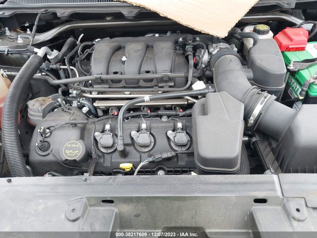 Ford FLEX SEL 2018 2FMHK6C87JBA20565 Image 10