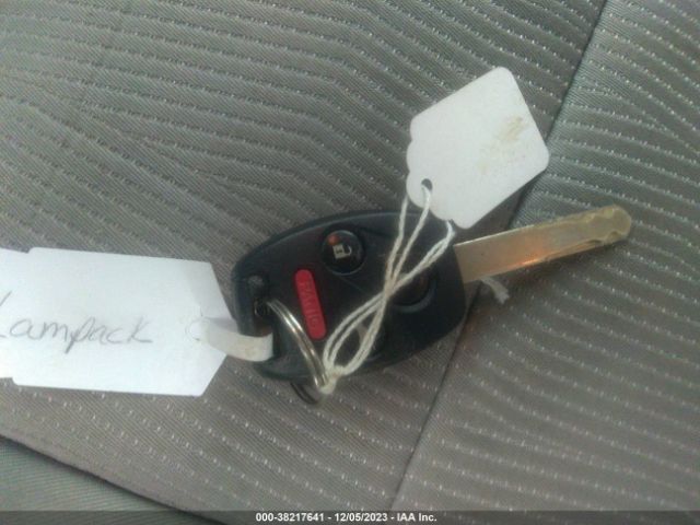 5FNYF4H33FB073946 Honda PILOT SE