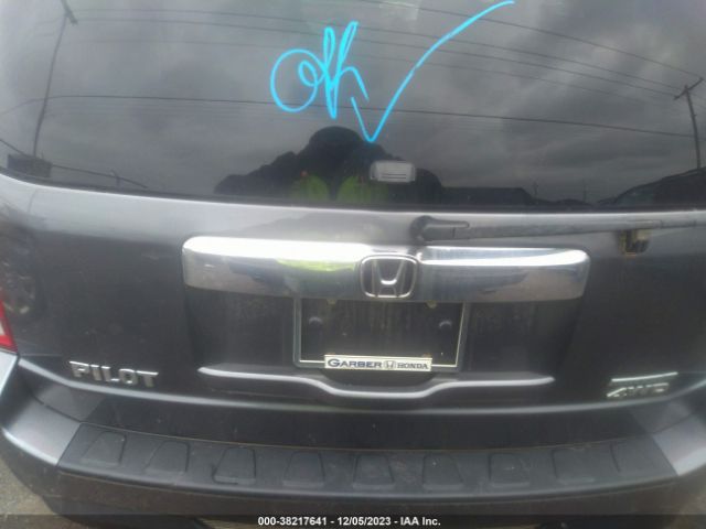 5FNYF4H33FB073946 Honda PILOT SE
