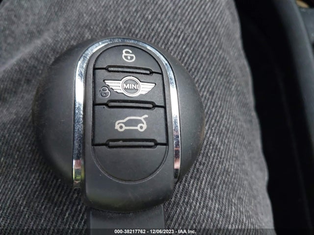 2017 MINI CLUBMAN WMWLU1C51H2F28015 Photo 10