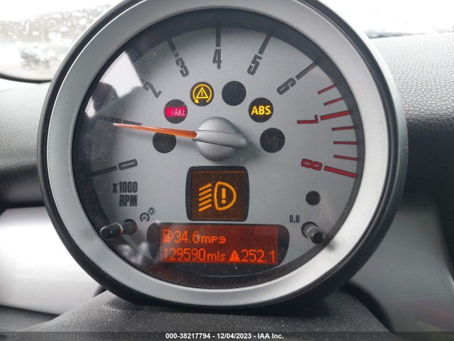 2007 MINI COOPER S WMWMF73527TT83722 Photo 6