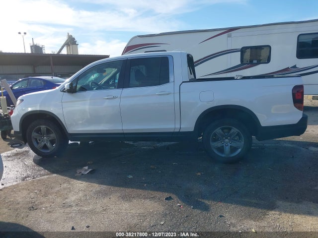 2023 HONDA RIDGELINE RTL VIN: 5FPYK3F51PB013389