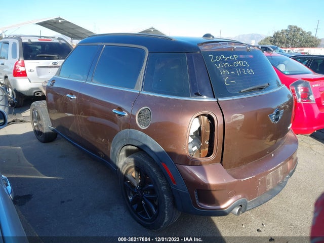 2013 MINI COUNTRYMAN WMWZC3C50DWP20423 Photo 2
