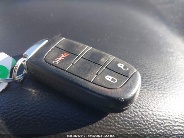 2019 DODGE JOURNEY CROSSROAD AWD VIN: 3C4PDDGG5KT764932