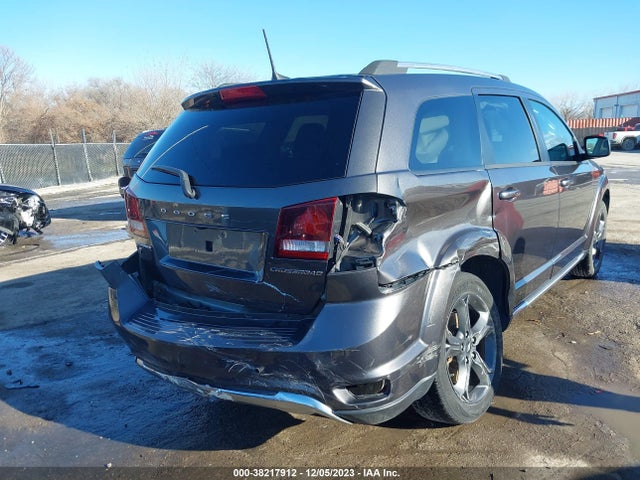 2019 DODGE JOURNEY CROSSROAD AWD VIN: 3C4PDDGG5KT764932