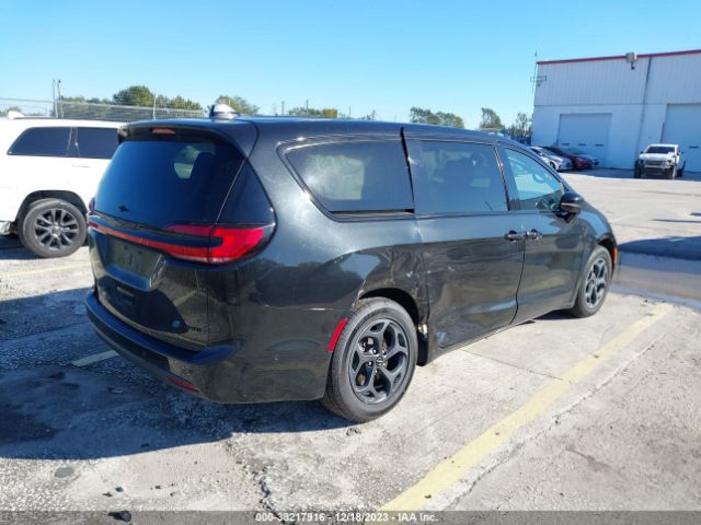 2C4RC1L79NR134807 Chrysler Pacifica Hybrid Touring L