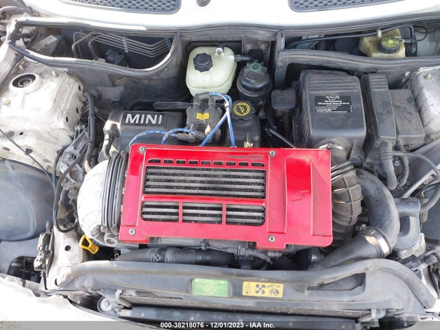2006 MINI COOPER S WMWRE33506TJ37588 Photo 9