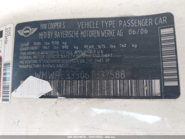 2006 MINI COOPER S WMWRE33506TJ37588 Photo 8