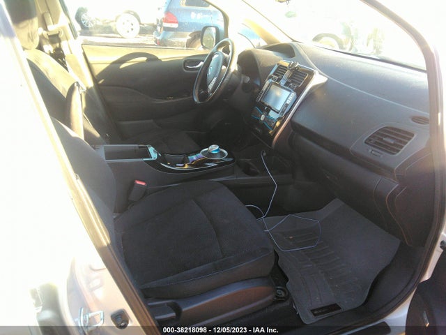 2014 NISSAN LEAF SV VIN: 1N4AZ0CP5EC339237