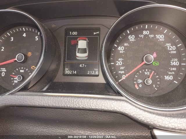 1VWLA7A38KC000452 Volkswagen Passat 2.0t Wolfsburg Edition