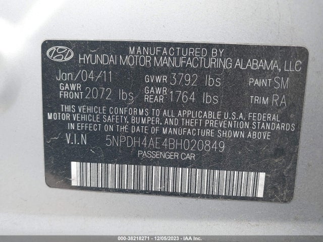 2011 HYUNDAI ELANTRA LIMITED VIN: 5NPDH4AE4BH020849