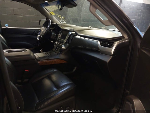 Chevrolet Suburban Premier 2017 1GNSKJKC2HR337462 Image 5