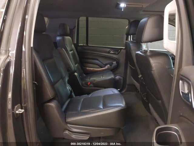 Chevrolet Suburban Premier 2017 1GNSKJKC2HR337462 Image 8