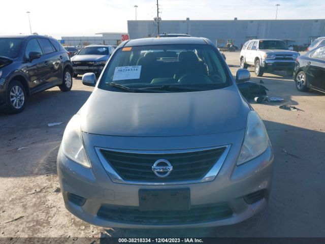 3N1CN7AP3EL818676 Nissan Versa 1.6 Sv