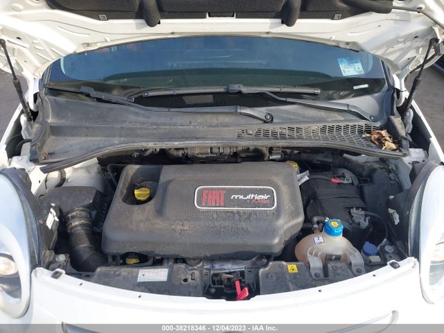 2014 FIAT 500L ZFBCFADH4EZ005757 Photo 9