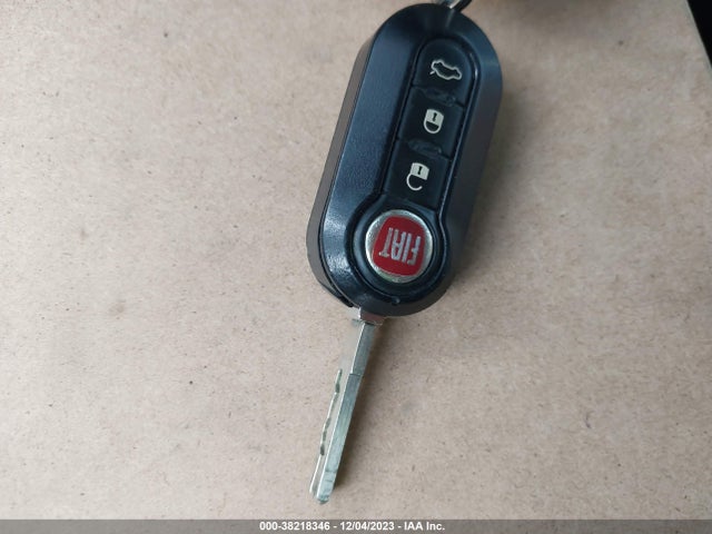 2014 FIAT 500L ZFBCFADH4EZ005757 Photo 10