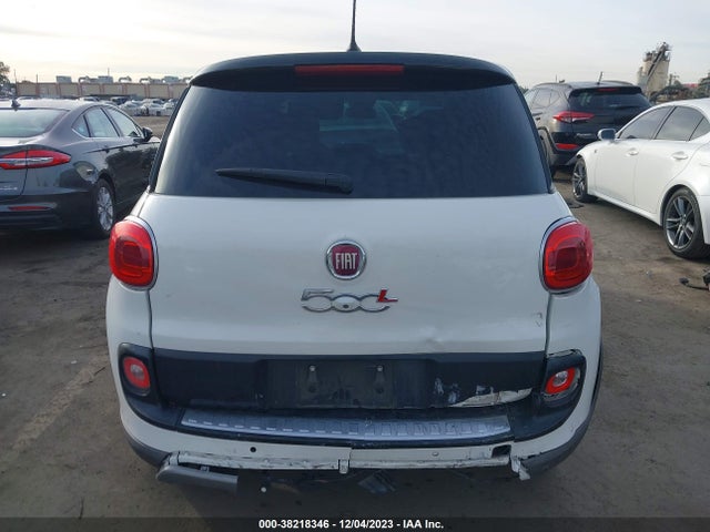 ZFBCFADH4EZ005757 Fiat 500L TREKKING